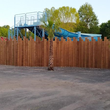 Mobilhome Bien Equipe Et Climatise Mimizan-Plage Exteriér fotografie